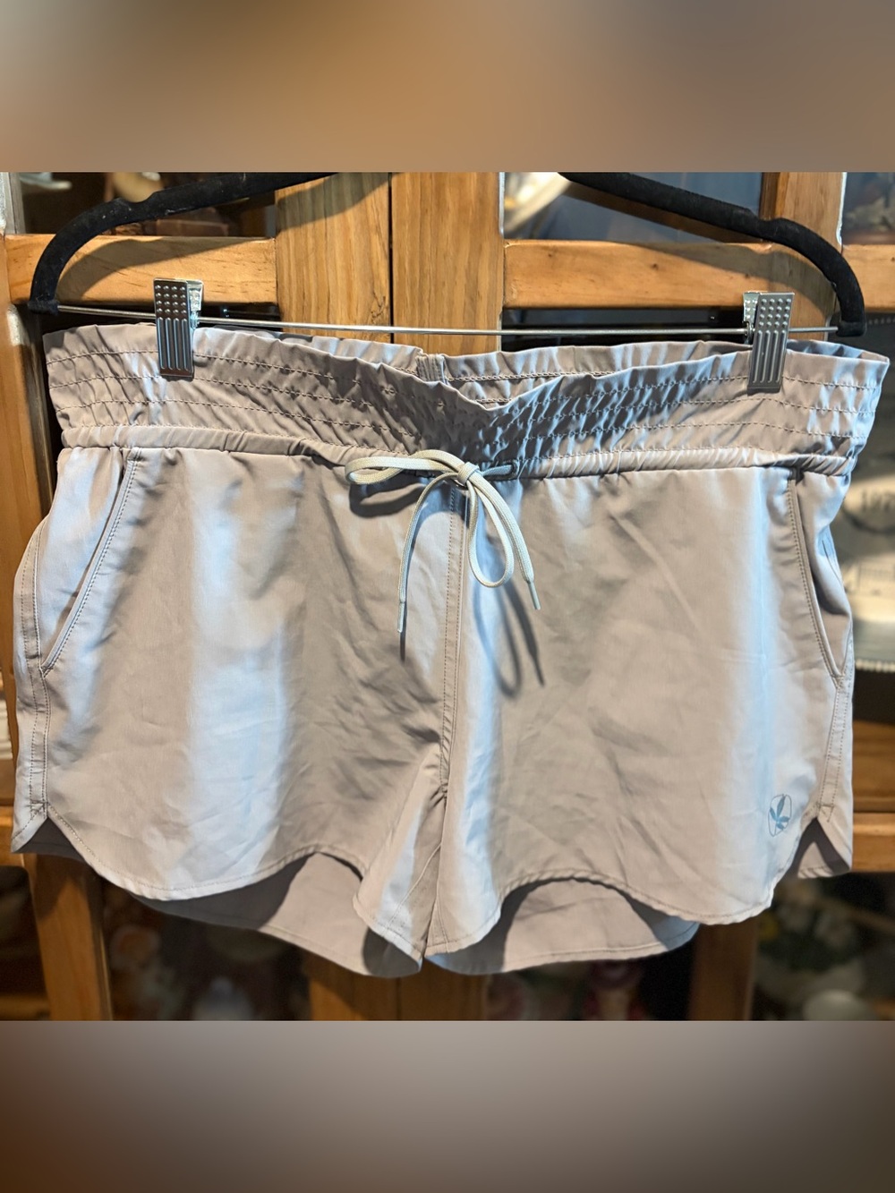 Carve Designs Shorts Size Small Light Gray Athletic Drawstring Shorts Bali